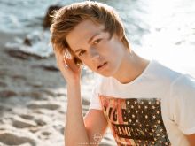 Caspar Lee