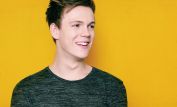 Caspar Lee