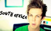 Caspar Lee