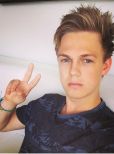 Caspar Lee