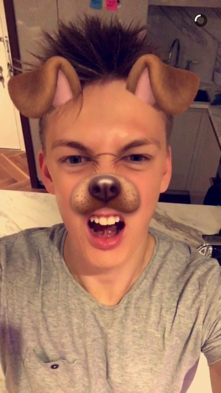 Caspar Lee