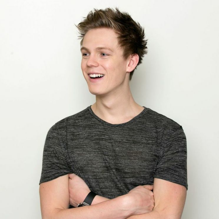 Caspar Lee