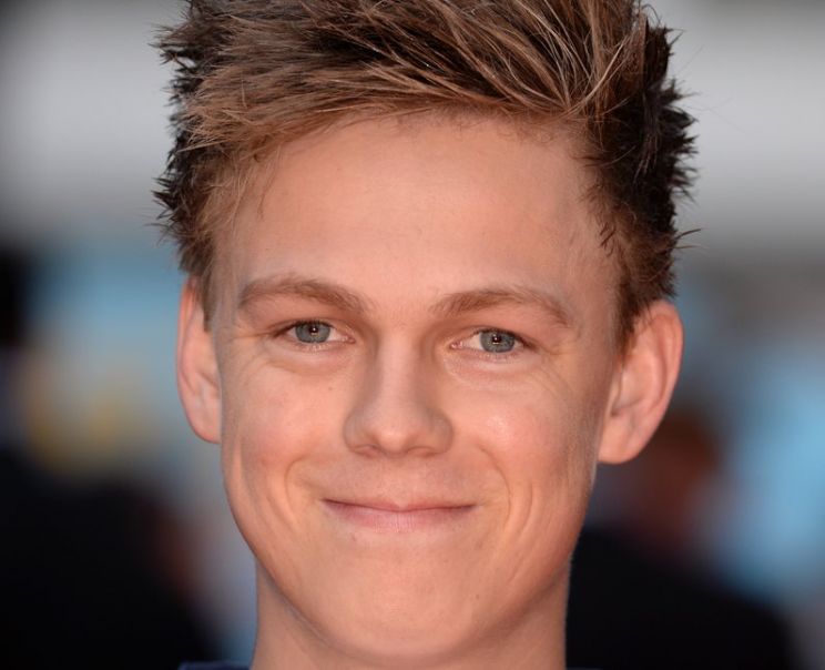 Caspar Lee