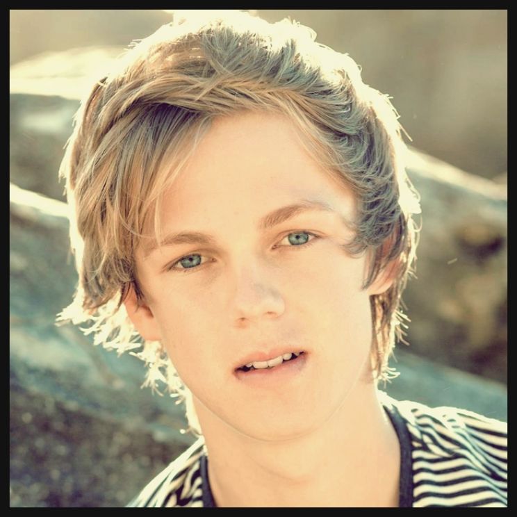 Caspar Lee