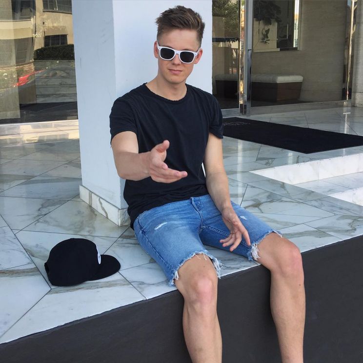 Caspar Lee