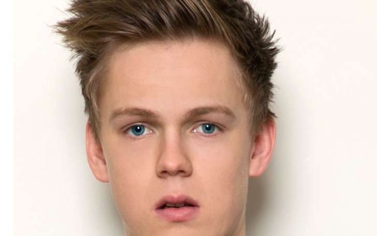 Caspar Lee