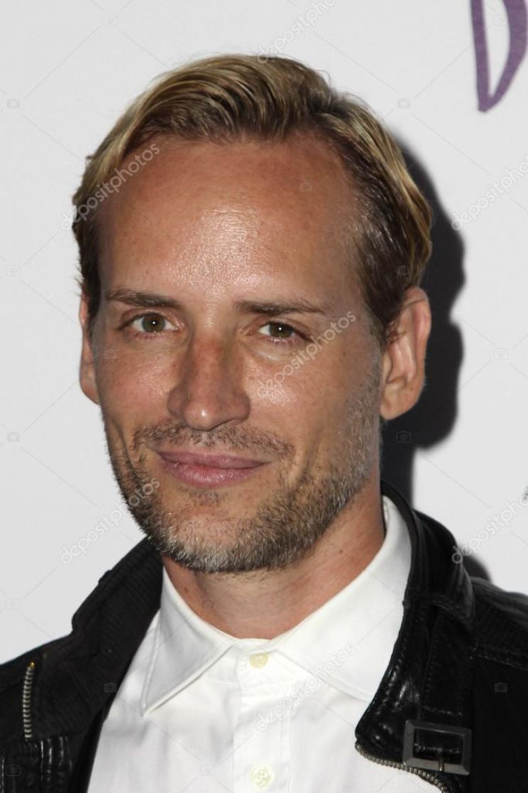 Pictures of Casper Andreas