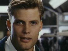 Casper Van Dien