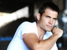 Casper Van Dien