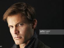 Casper Van Dien