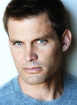 Casper Van Dien