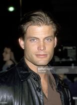 Casper Van Dien