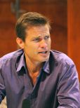 Casper Van Dien