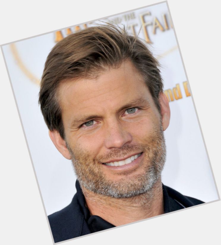 Casper Van Dien
