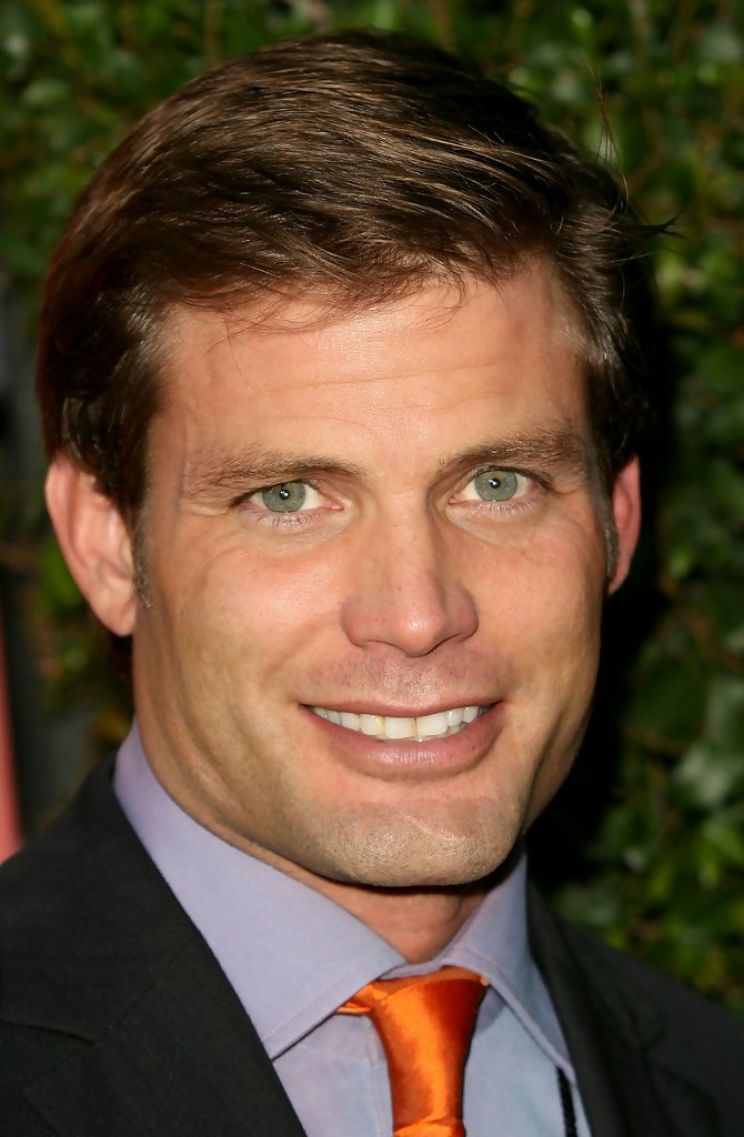 Casper Van Dien