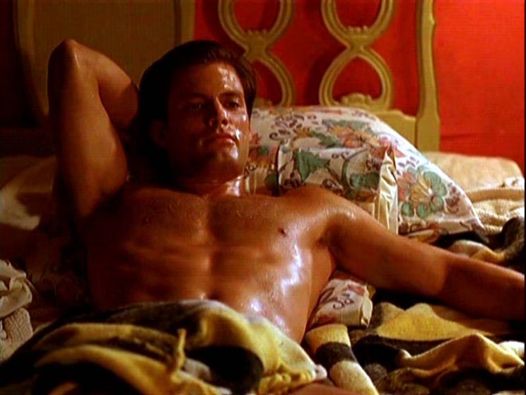 Casper Van Dien
