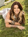 Cassadee Pope