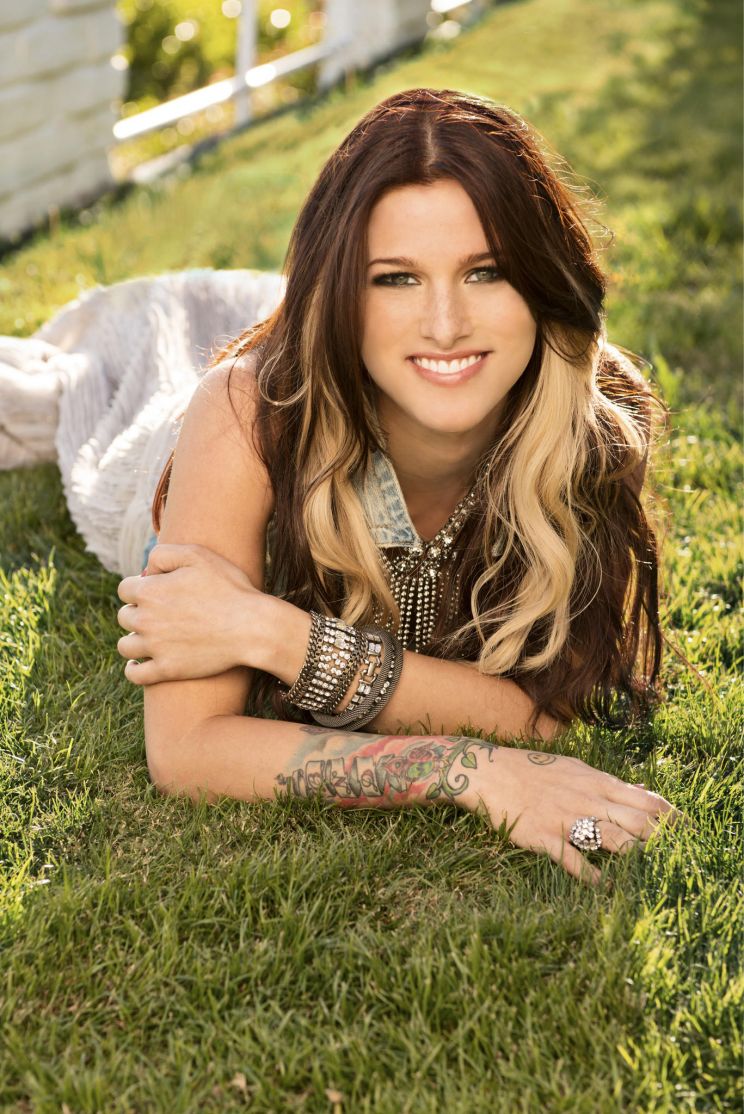 Cassadee Pope