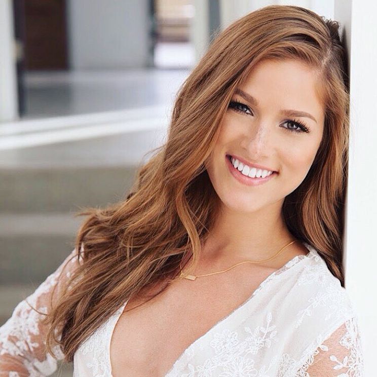 Cassadee Pope