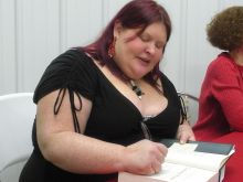 Cassandra Clare