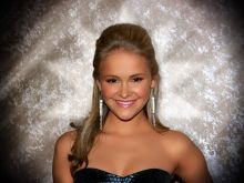 Cassi Thomson