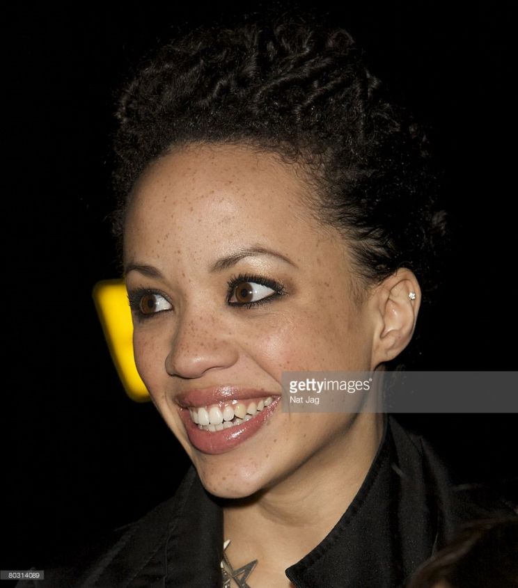 Cat Simmons