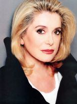 Catherine Deneuve photo