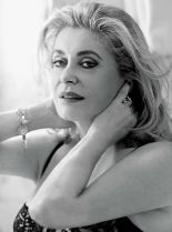 Catherine Deneuve photo