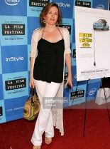 Catherine Dent photo