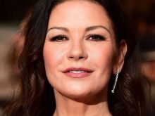 Catherine Zeta-Jones #32475 picture (Landscape Medium)