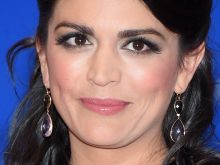 Cecily Strong