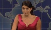 Cecily Strong