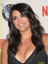 Cecily Strong