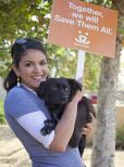 Cecily Strong