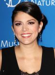 Cecily Strong