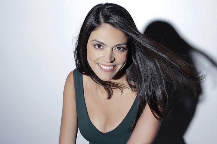 Cecily Strong