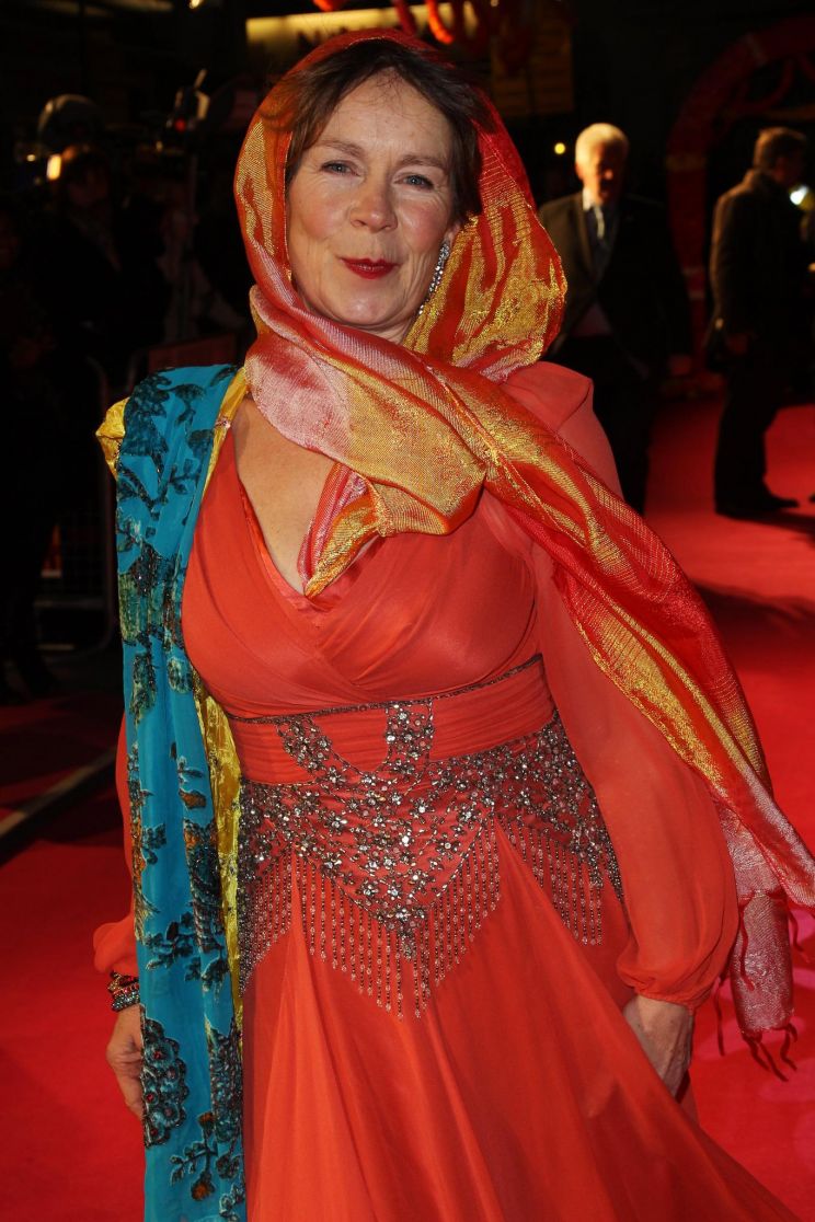 Celia Imrie