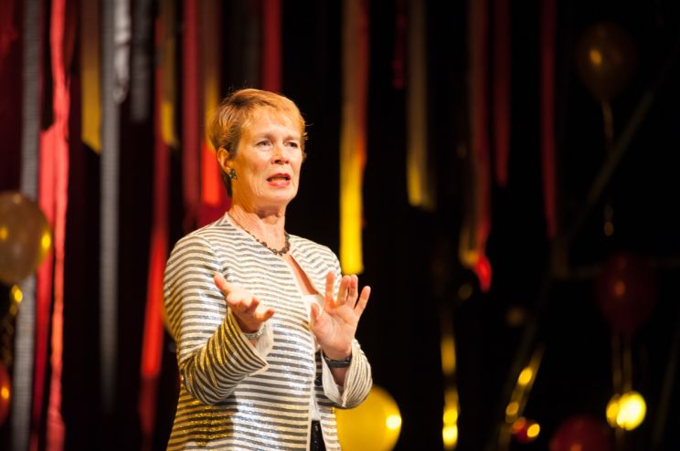 Celia Imrie