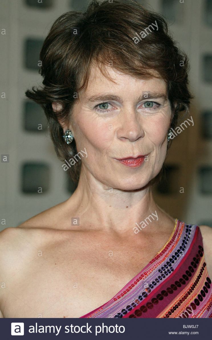 Celia Imrie