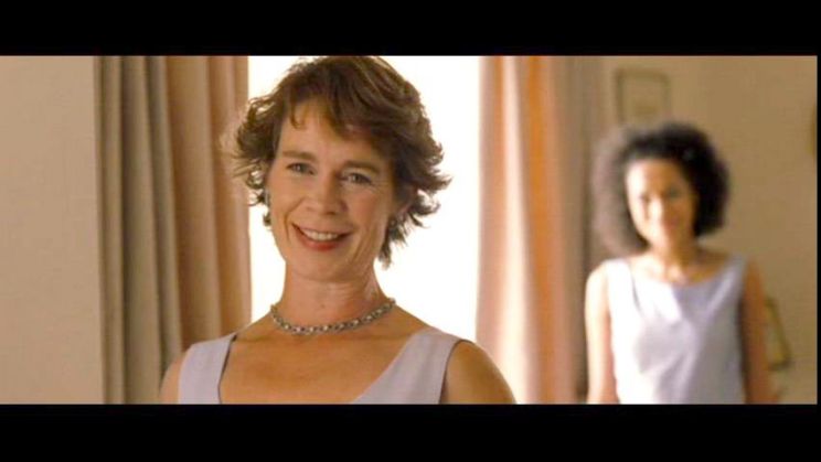 Celia Imrie