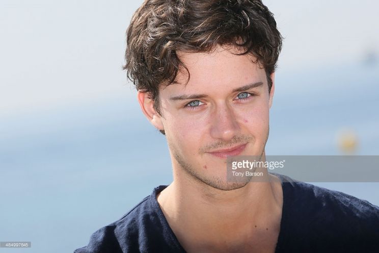 César Domboy