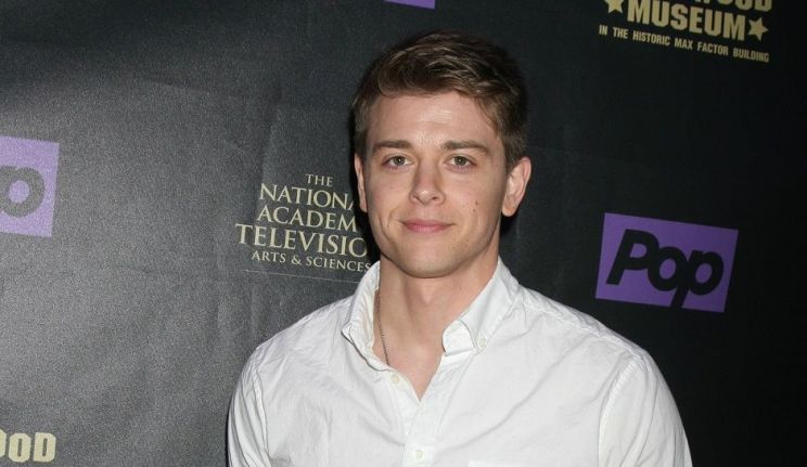 Pictures of Chad Duell
