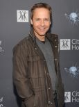 Chad Lowe