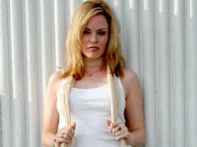 Chandra West