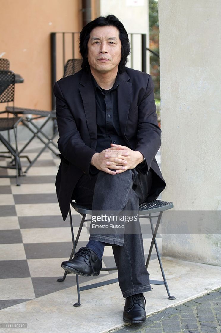 Chang-dong Lee