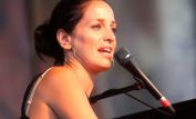 Chantal Kreviazuk