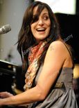 Chantal Kreviazuk