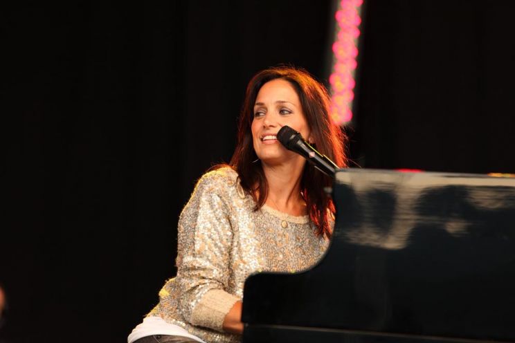 Chantal Kreviazuk