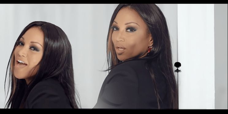 Chante Moore