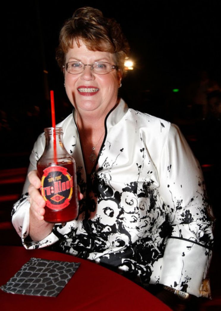 Charlaine Harris